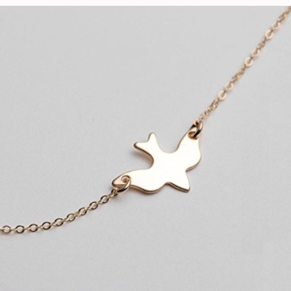 Dainty Dove necklace - Picture 2 of 4